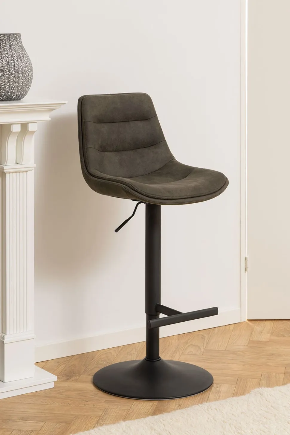 Adisa Barstol Preston | Antracit