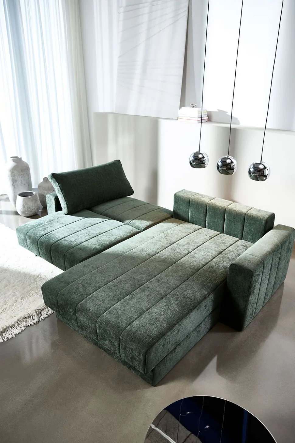 Akello Bäddsoffa Divan | Armstöd | 281 Avella Pine Green
