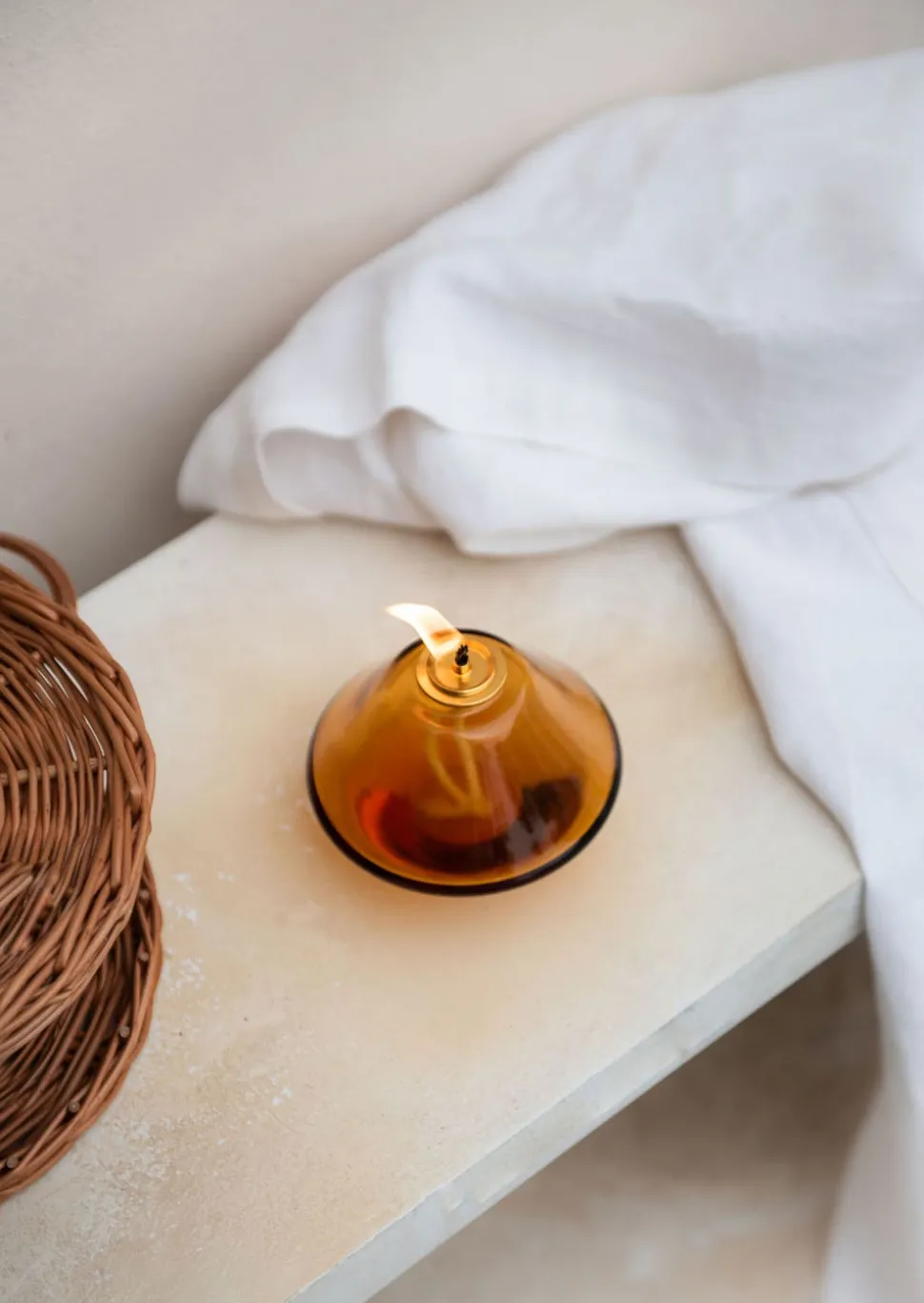 AKI Oljelampa Amber | Liten