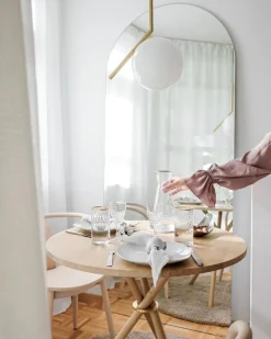 Aldric Cafébord Runt Ø80 | Ljus Ek