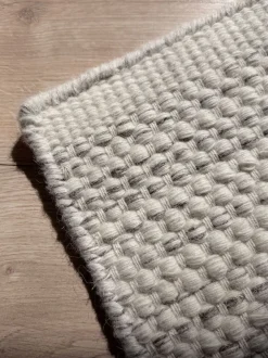 Asko Matta | Offwhite 140x200