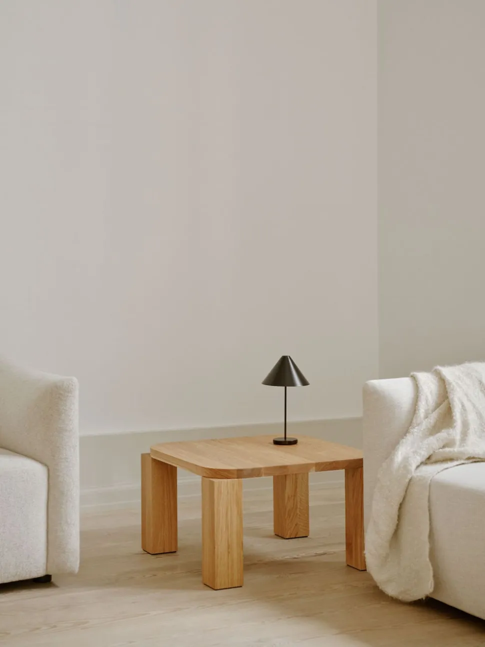 Atlas Soffbord | Naturoljad Ek 60x60