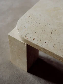 Atlas Soffbord | Unfilled Travertine 82x82