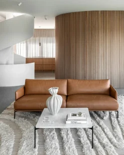 Baron Soffa 210