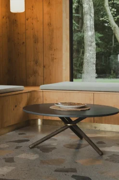 Bertha Soffbord | Light Concrete