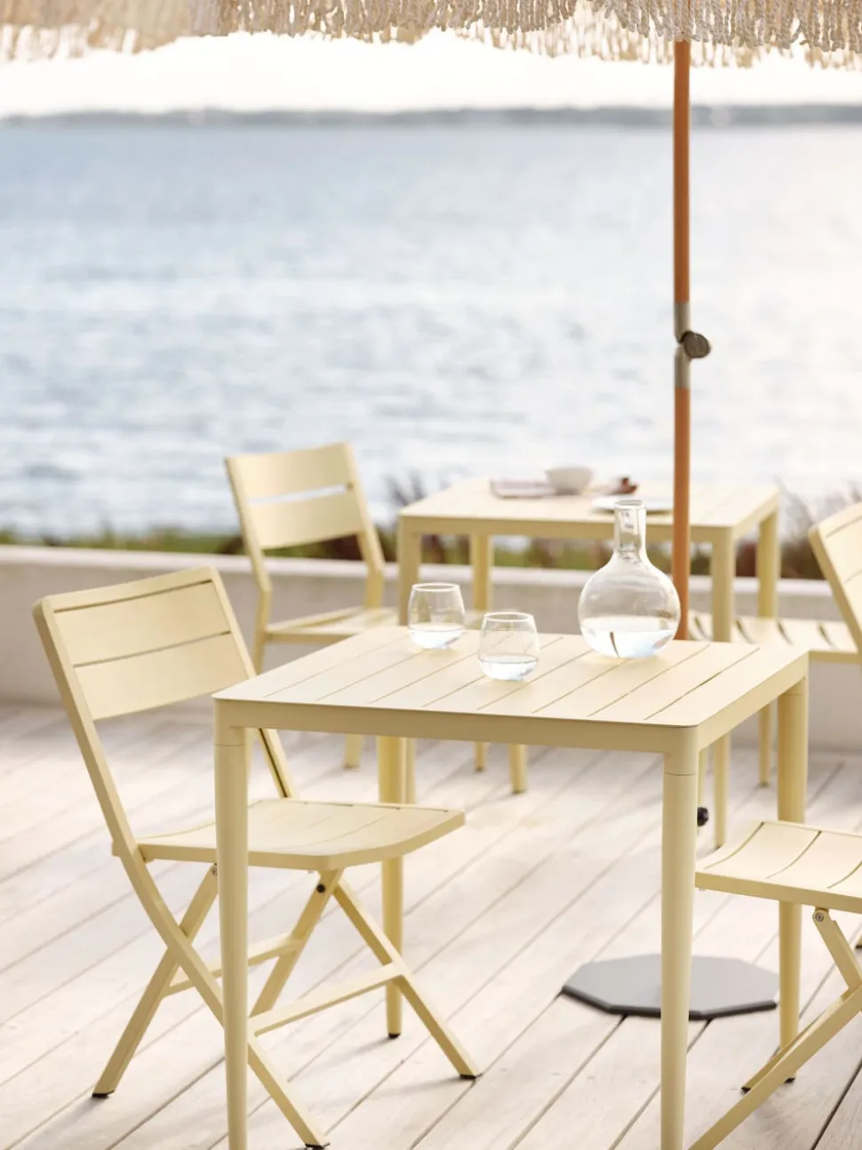 Bigby Matbord Ø100 | Ljusgrå