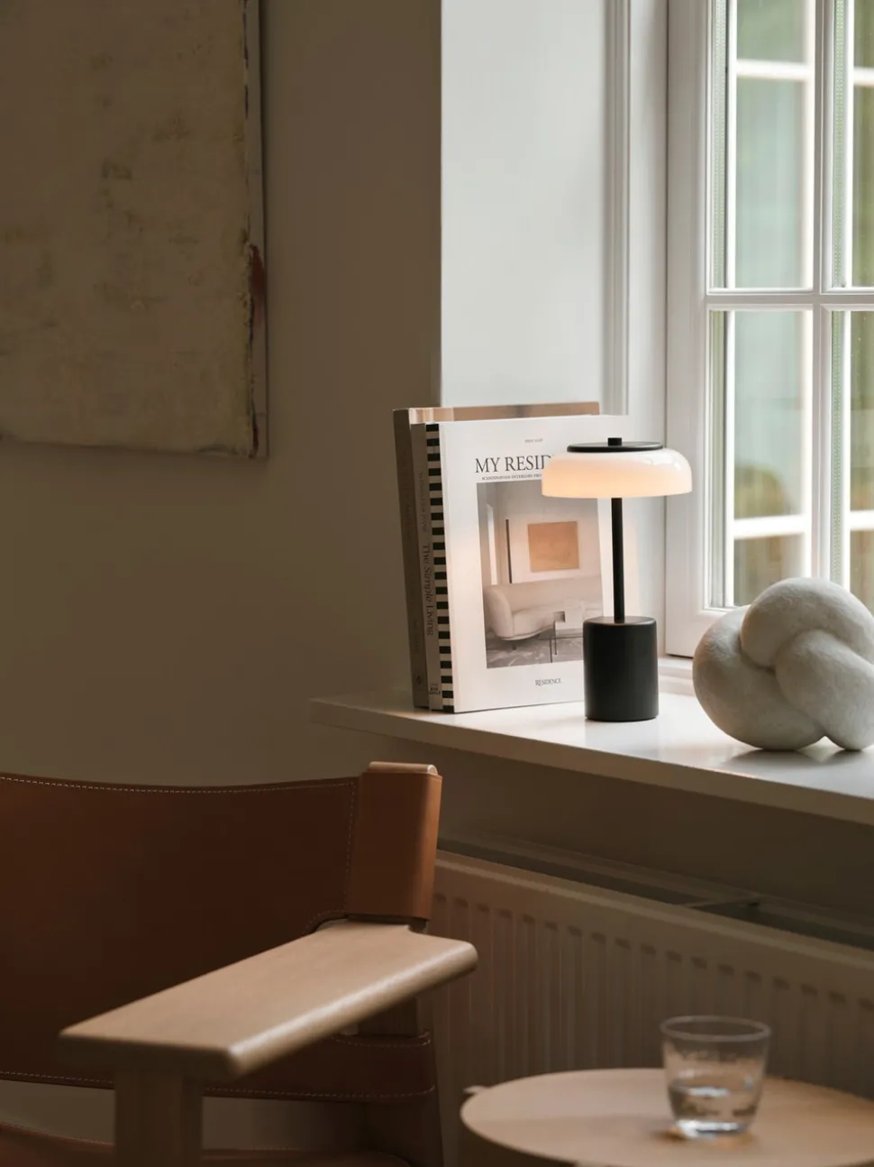 Blossi Table Mini Portabel Lampa | Black/Opal