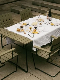 Bord B31 170 | Ljusgrön Lackad Ek, Svart