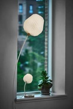 Bouquet Bordslampa | Cream White
