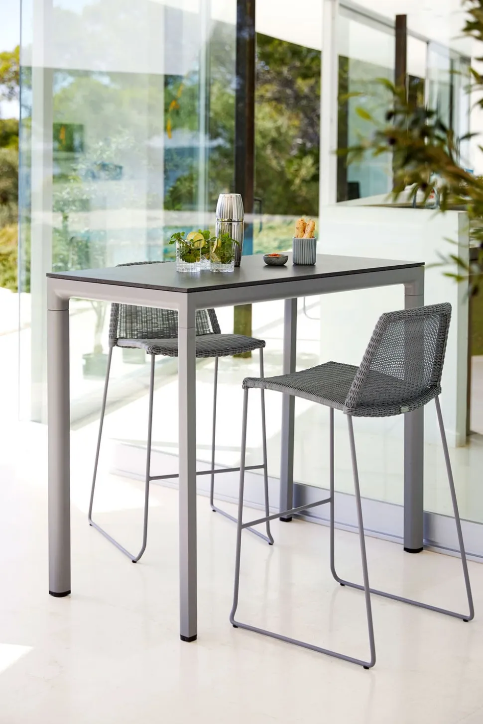 Breeze Barstol | Light Grey