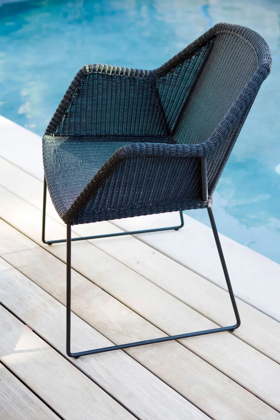Breeze Karmstol | Medar | Black