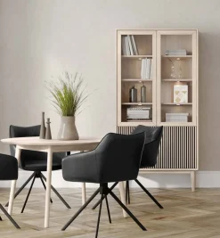 Broholm Vitrin | Vitoljad Ek