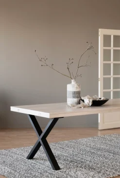 Brooklyn Matbord 220 Vitpig | X-stativ
