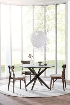 Calverton Matbord Ø120 | Brunlackad Ek