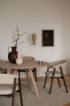 Clapperton Matbord Ø140 | Sandfärgad Ek