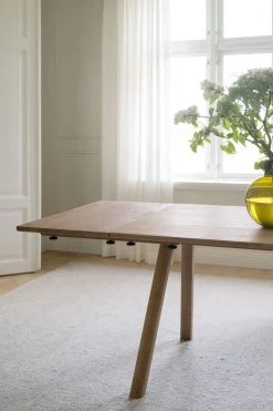 Clapperton Matbord 220x95 | Sandfärgad Ek