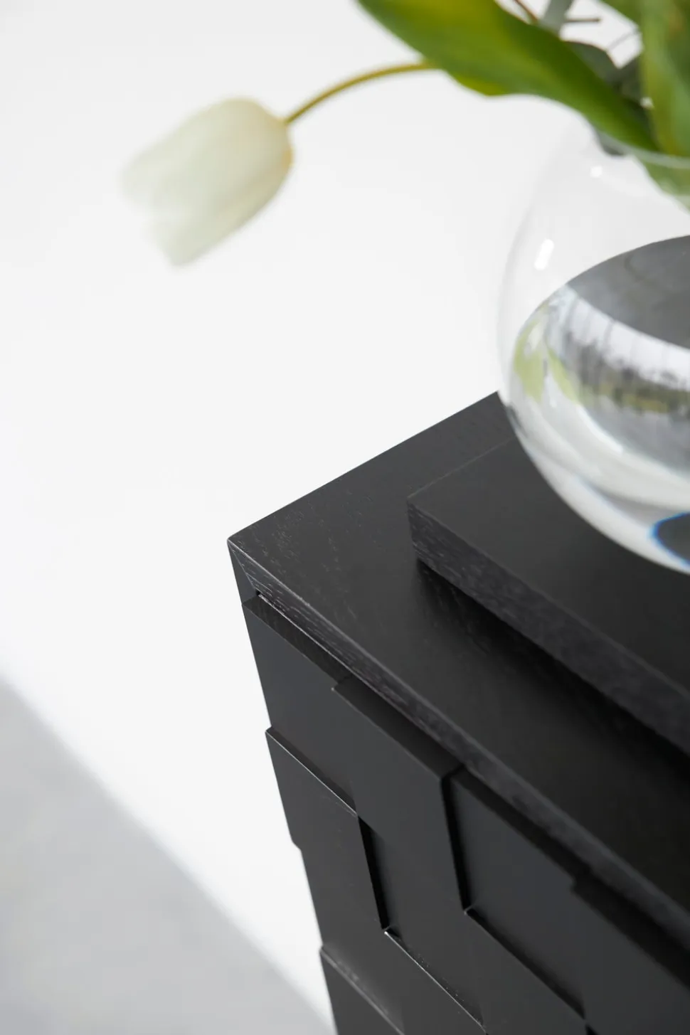 Collect 2016 Skåp Högt | Svartmålad Ek