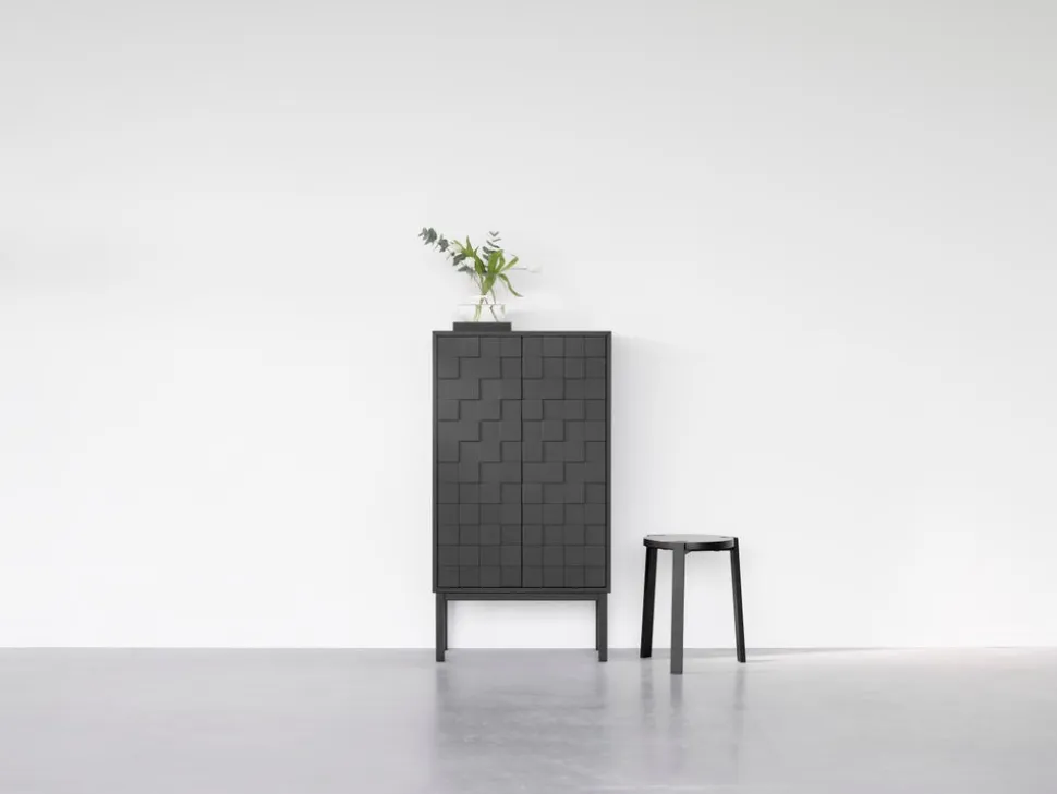 Collect 2016 Skåp Högt | Svartmålad Ek
