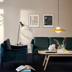 Cone Golvlampa med bord Warm white