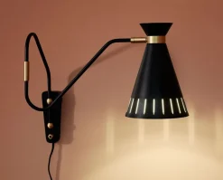 Cone Vägglampa Black