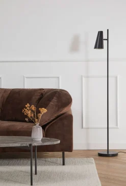 Cono Golvlampa | Svart Metall