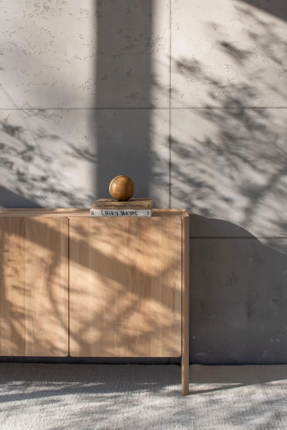 Dvor Sideboard
