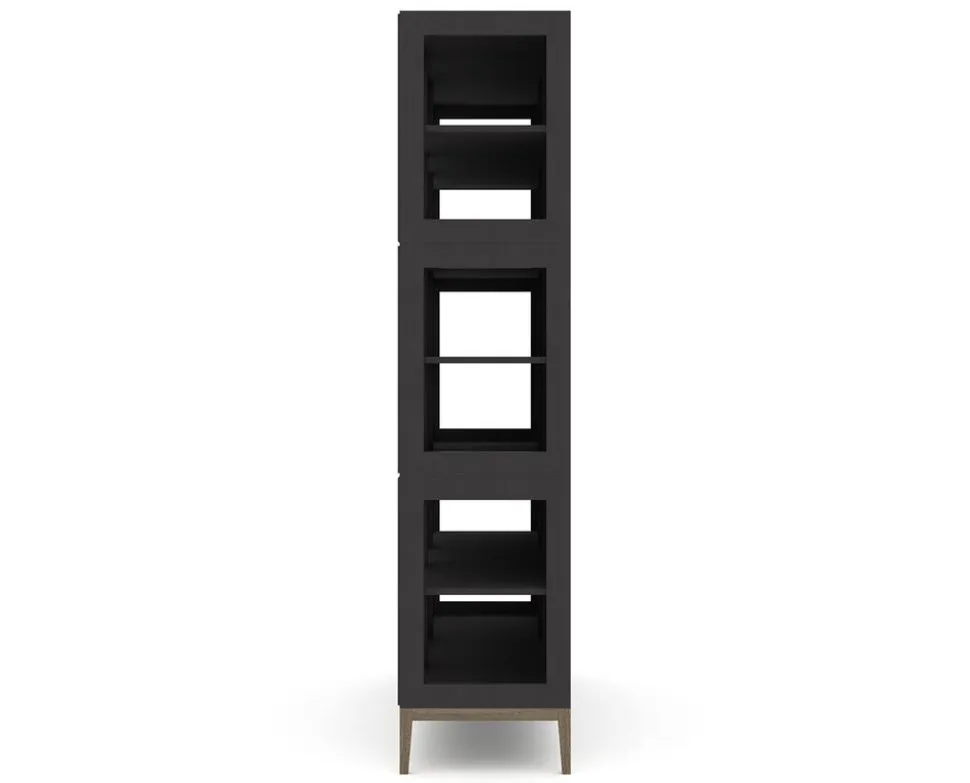 Edge 2.0 Vitrinskåp | 3 Dörrar, 3-Sektioner, Black/ Burned Walnut
