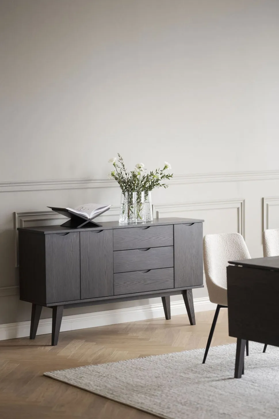 Filippa Sideboard 150 Mörkbrun Ek