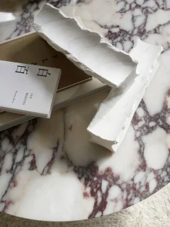 Florence Soffbord H:32 | Vit Viola