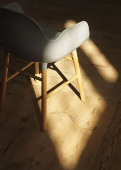 Form Karmstol Oklädd | Ek