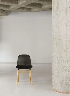 Form Stol Oklädd | Stål