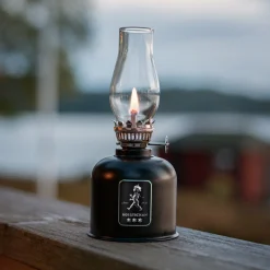 Fotogenlampa Svart
