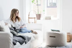 Frida fårskinnspuff rund 40 Creme