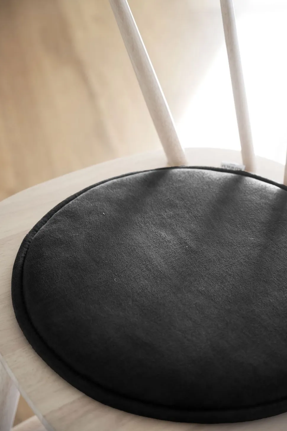 Fulton sittdyna | Svart läder-textil