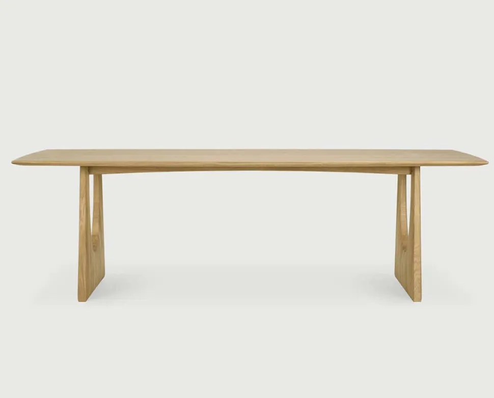 Geometric Matbord | Ek | 250 cm