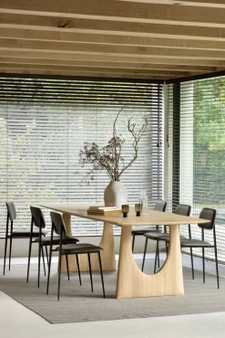Geometric Matbord | Ek | 220 cm