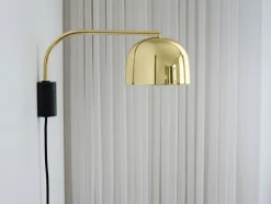 Grant Vägglampa 111 | Mässing