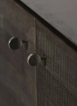 Grooves  Sideboard | 4 dörrar | 202 cm