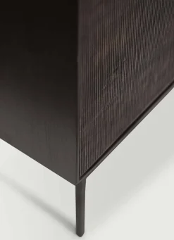 Grooves  Sideboard | 4 dörrar | 202 cm