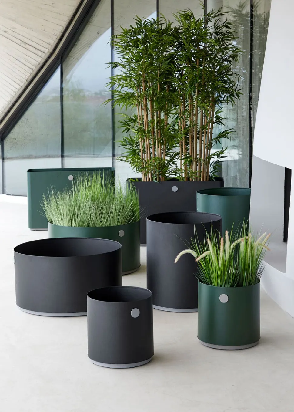 Grow Planter Ø75 | Dark Green/ Taupe