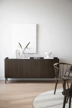 Halifax Sideboard | Brunlackad Ek