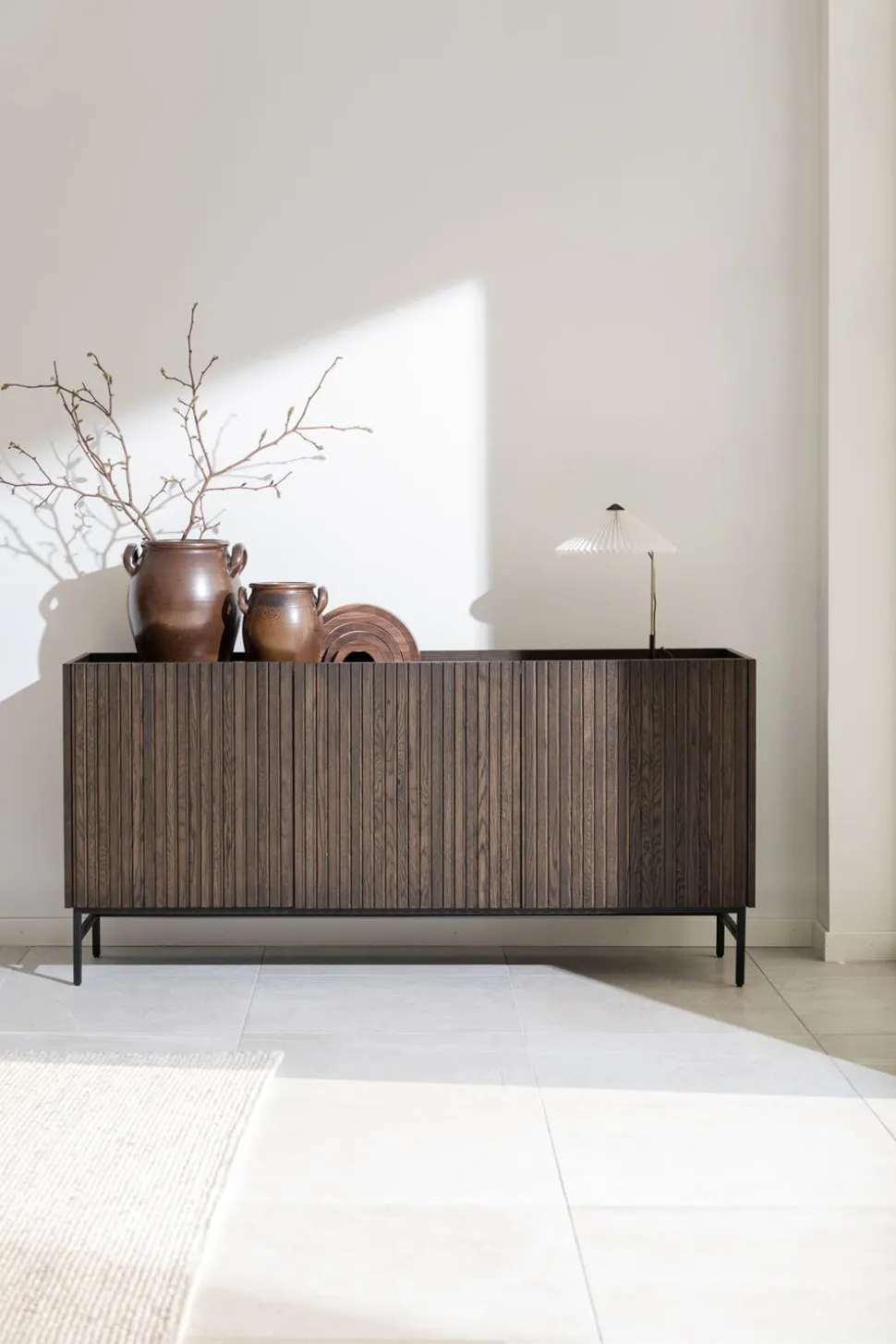 Halifax Sideboard | Brunlackad Ek
