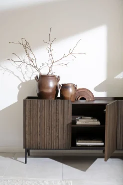 Halifax Sideboard | Brunlackad Ek