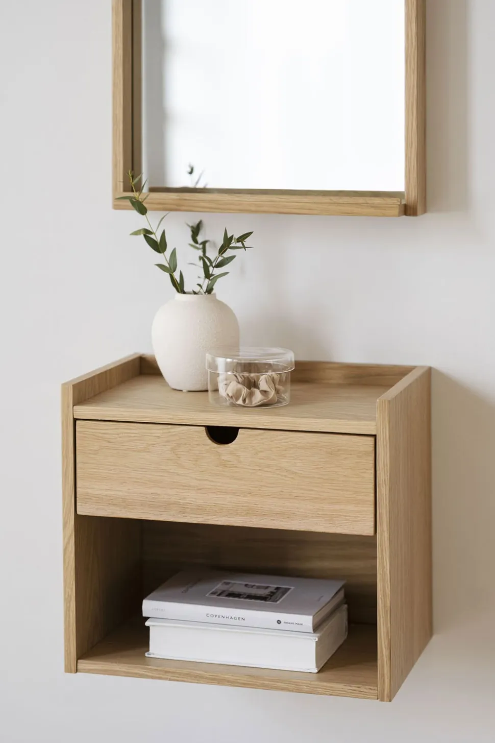 Hillmond Sängbord Ek