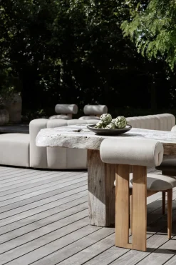 Hippo Lounge Chair Outdoor | Sunbrella Savane Coconut