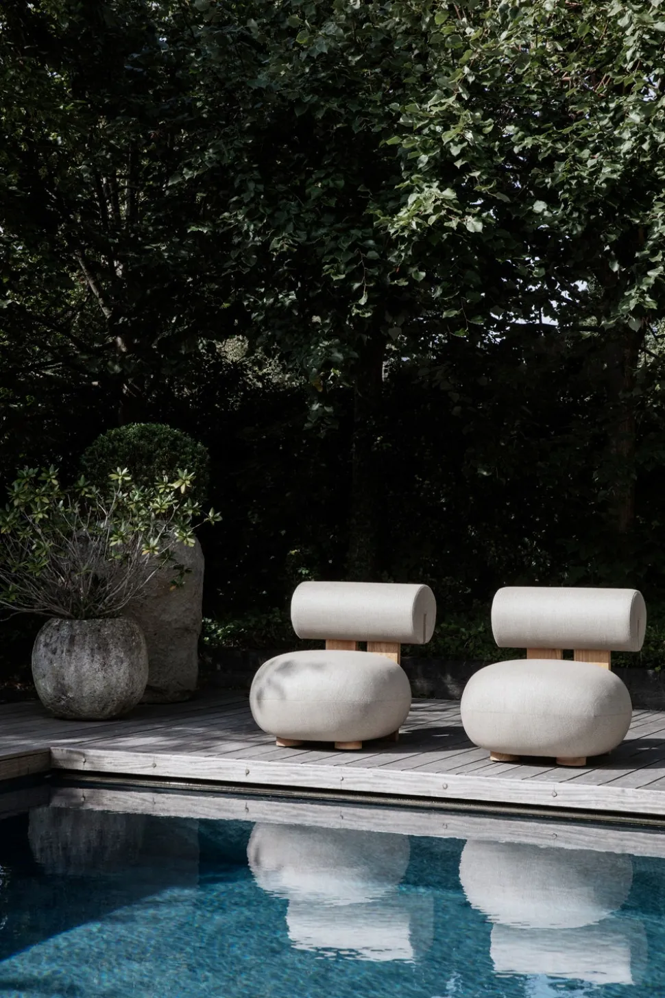 Hippo Lounge Chair Outdoor | Sunbrella Savane Whisper