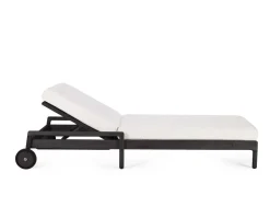 Jack Outdoor Solsäng Svartlack | Off White