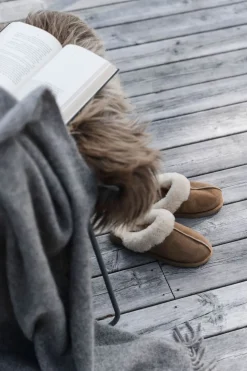 Jessica Fårskinnstofflor Stone | Storlek 36