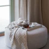 Joplin Sittpuff Ø90 | Alice 01 Ljusbeige