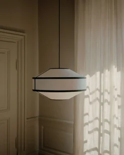 Kite Pendel | Svart/Vit Ø65